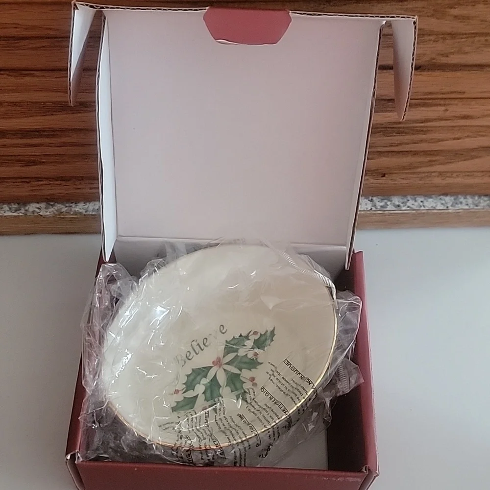Lenox elegant dish
